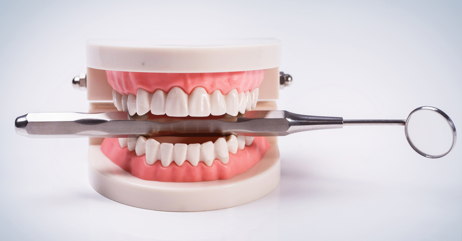 Hassas Tutuculu Parsiyel Protezler